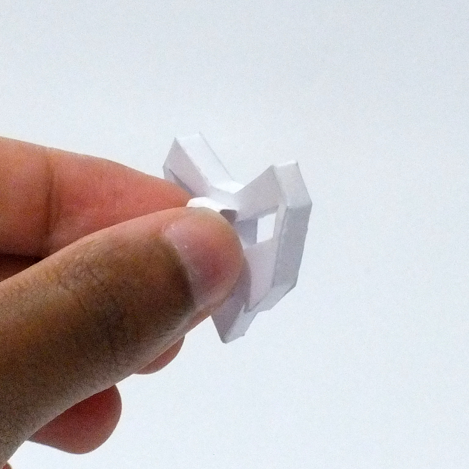 Titan Papercraft: Change Griffon Articulado Papercraft Titan Papercraft: Change Griffon Articulado Papercraft